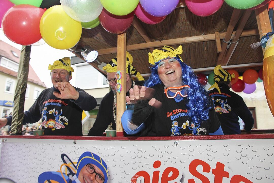 Großer Faschingsumzug  zum Stadtsteinacher Marktplatz