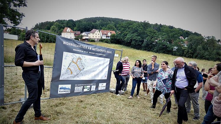 Im Sommer vergangenen Jahres hat Architekt Tino Heß das Projekt den Anwohnern vorgestellt. Die Metzdorfer lehnen die vorgestellten Pläne nach wie vor ab.