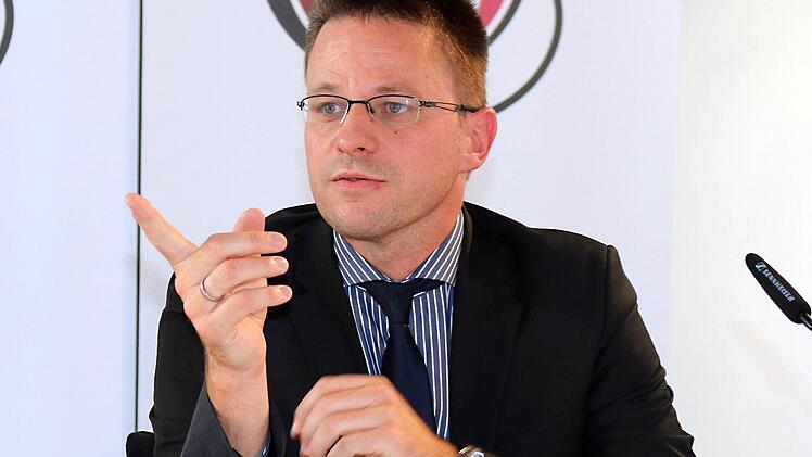 Rolf Beyer, Geschäftsführer der Brose Baskets und Vizepräsident der Arbeitsgemeinschaft BBL