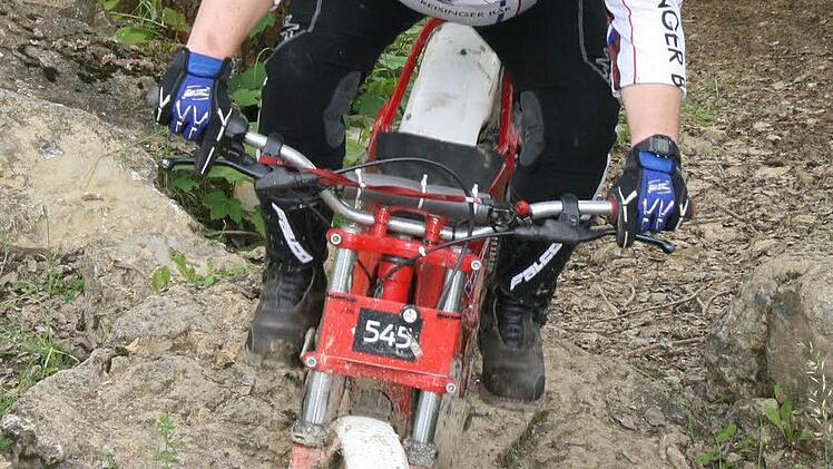 Manfred Beck ist ein echter "Freisinger Bär". Er fährt mit seiner Fantic 200, Baujahr 1981.