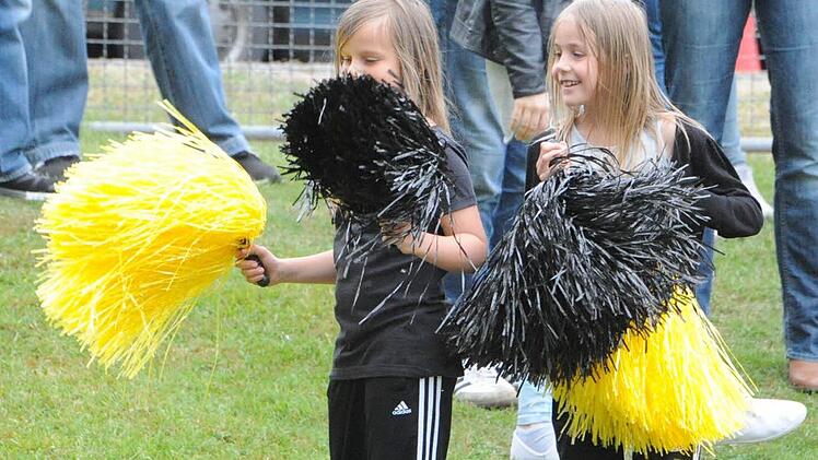 Cheerleader-Nachwuchs in Thulba. Foto: sdh