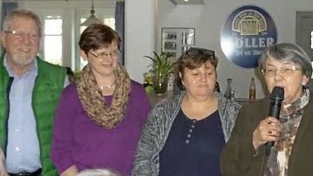Im Berghospiz begrüßten die Vorsitzenden Gerhard Zösch (Sand), Ingrid Biener und Ernestine Thierjung (Zeil) und Helene Ortloff (Krum) die Seniorengemeinschaft. Fotos: Wolfgang Ortloff
