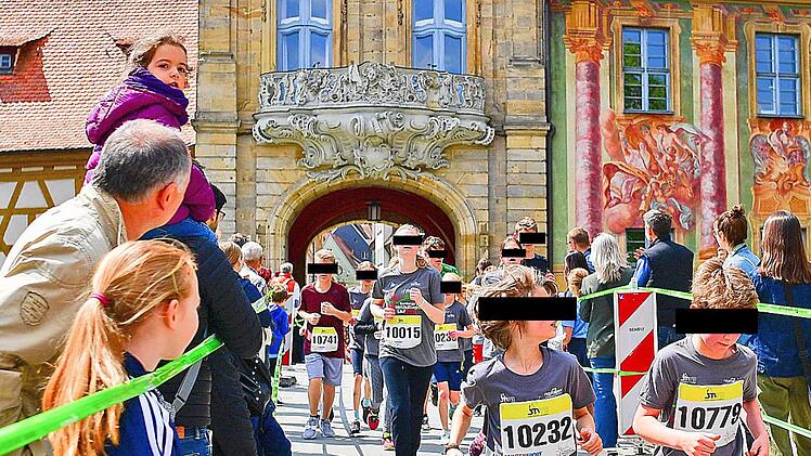 Dürfen noch alle aufs Bild in der Vereinszeitschrift? Viele Vereine bitten ihre Mitglieder auch um Einwilligungen für solche Veröffentlichungen. Foto: Matthias Merz