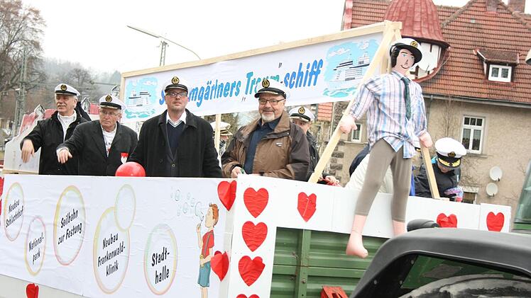 Beim Kronacher FaschingszugMaria Löffler
