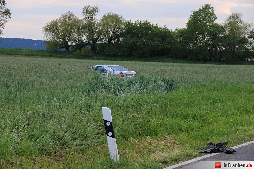 Zwei Autos kollidieren bei Eggolsheim