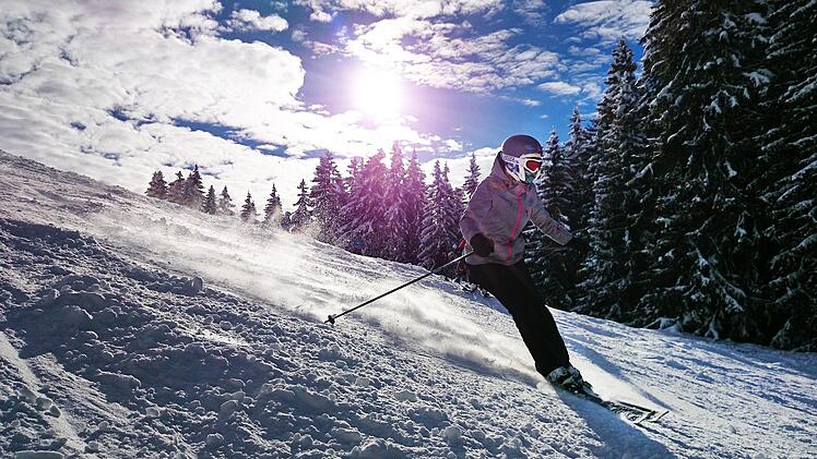 Symbolbild: Skifahren