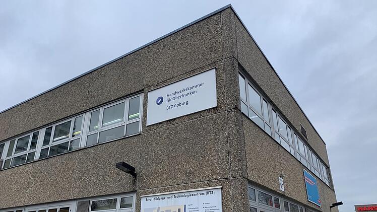 Hier schlägt das Herz des Coburger Handwerks: das Berufsbildungs- und Technologiezentrum (BTZ) am Hinteren Floßanger. Um dessen Erhalt wird seit Jahren gekämpft und gestritten.