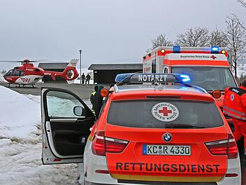 Ein 29-j&auml;hriger Mann musste in Teuschnitz mit schweren Kopfverletzungen in ein Krankenhaus geflogen werden. Foto: NEWS5 / Fricke