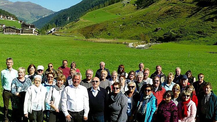 Die Trebgaster an der Talstation der Seilbahn zum Hintertuxer Gletscher  Foto: Dieter Hübner