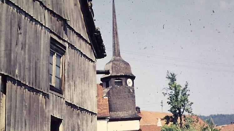 Das Mühlrad der Dorfmühle. Foto:  Diasammlung Peter Pretscher