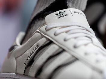 Adidas wehrt sich gegen heftige Anschuldigungen: K&auml;ngurus "grausam ermordet"