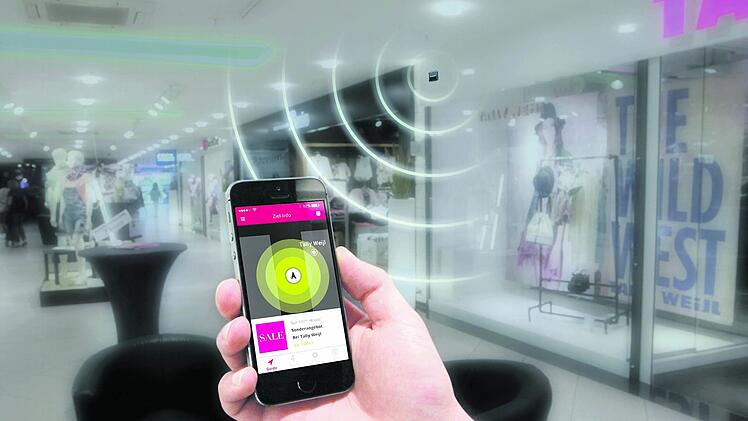 Im Ertl-Zentrum in Hallstadt hängen  bereits kleine Sender - sogenannte Beacons - die Informationen auf das Smartphone der Kunden übermitteln. Grafik: favendo/fewclicks
