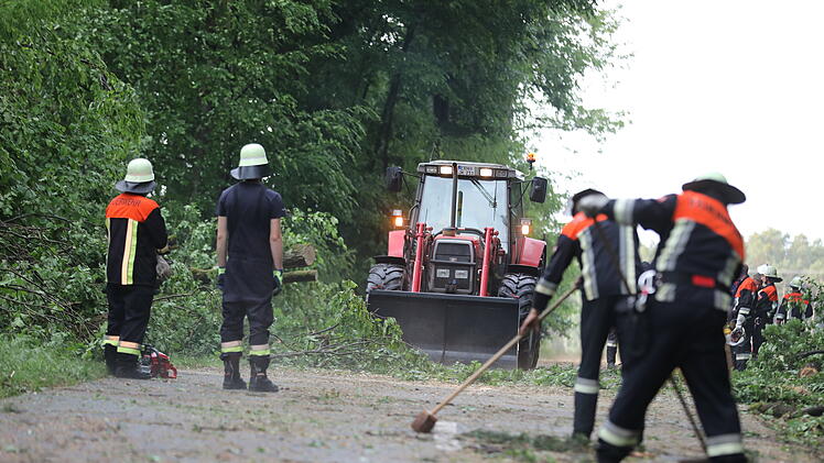 Starkes Unwetter zieht über Bayern