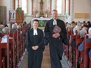 Pfarrerin Sara Wehowsky wurde in einem feierlichen Gottesdienst verabschiedet. Foto: Steffen Vetter