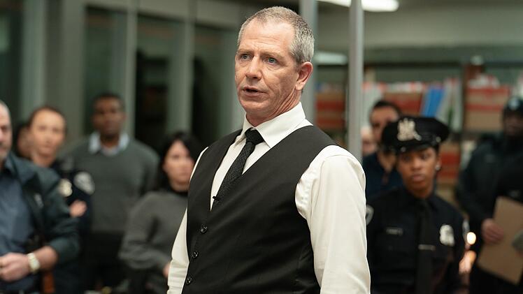 Der FBI-Ermittlungsleiter Lammark (Ben Mendelsohn) setzt große Hoffnung auf eine einfache Streifenpolizistin.