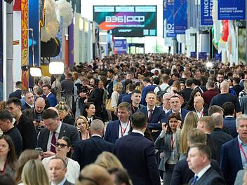Internationales Wirtschaftsforum in St. Petersburg (SPIEF)