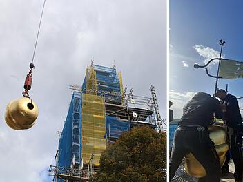 Repperndorf: Sanierung des Kirchturms - in vergoldeter Kugel wurden kleine "Schätze" für die Nachwelt deponiert Repperndorf: Sanierung des Kirchturms - in vergoldeter Kugel wurden kleine "Schätze" für die Nachwelt deponiert
