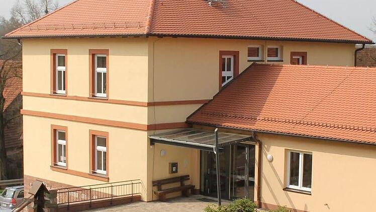 Das Rathaus in Wartmannsroth Foto: Gerd Schaar
