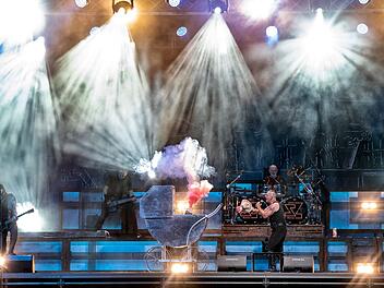 Rammstein: Bekannte Tribute-Band "Stahlzeit" will Konzert nicht absagen - "Unschuldsvermutung wahren"