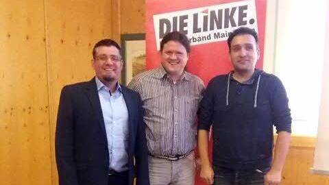 Frank Hertel (Mitte) wurde zum Direktkandidaten der Linken gewählt. Mit im Bild Kreisvorsitzender Oliver Plume (links) und Erkan Dinar, Mitglied des geschäftsführenden Landesvorstands. Foto: Sabine Schmidt
