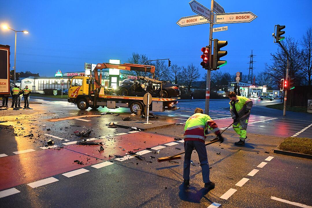 Schwerer Unfall auf dem Berliner Ring in Bamberg