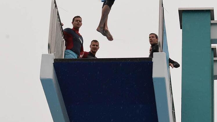 Wassertag beim Jugendfestival YouCo im Aquaria Freibad in CoburgFoto: Ronald Rinklef