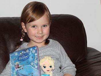 Betty Wagner ist ein Fan der Eiskönigin. Foto: Mariell Dörrschmidt