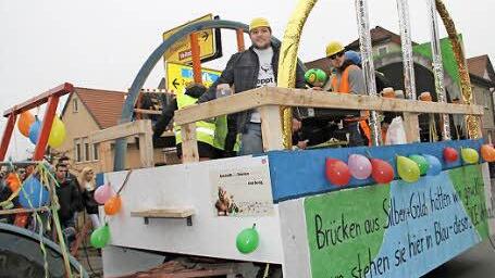 Statt blauer Brücken lieber goldene und silberne Brücken wünschen sich die Wiesener.