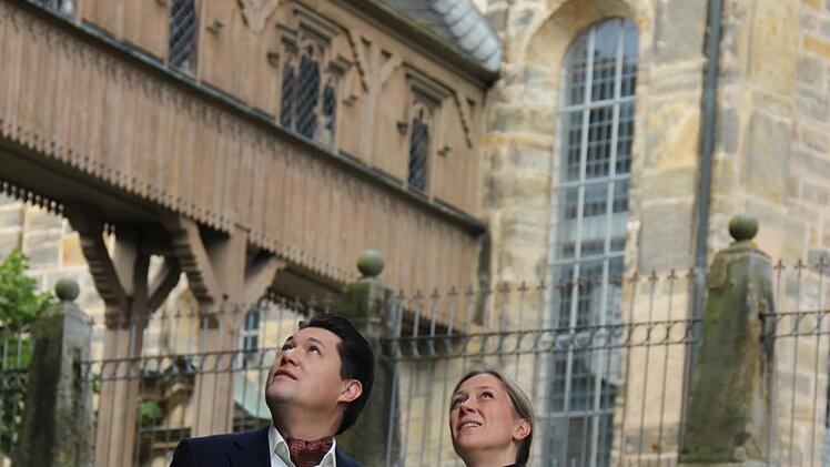 Eva-Maria und Ingo Dannhorn schauen sich im Thurnauer Schloss schon mal um.  Foto: Katharina Müller-Sanke