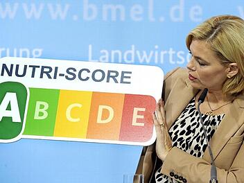 Julia Klöckner (CDU), Bundesernährungsministerin, hat sich für das Nährwertkennzeichen Nutri-Score eingesetzt. Der Bundesrat hat am Freitag den Weg freigemacht für eine freiwillige Verwendung durch die Hersteller. Foto: Wolfgang Kumm, dpa