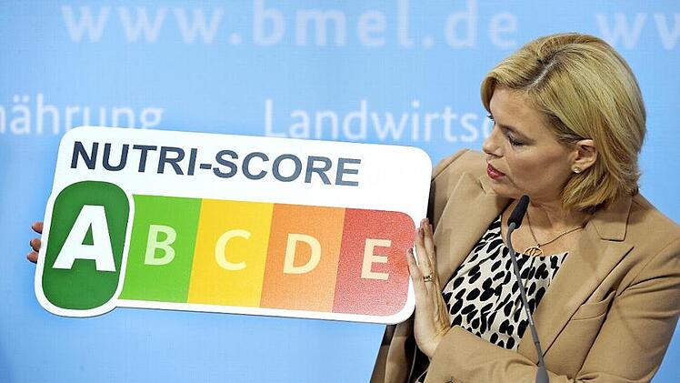 Julia Klöckner (CDU), Bundesernährungsministerin, hat sich für das Nährwertkennzeichen Nutri-Score eingesetzt. Der Bundesrat hat am Freitag den Weg freigemacht für eine freiwillige Verwendung durch die Hersteller. Foto: Wolfgang Kumm, dpa