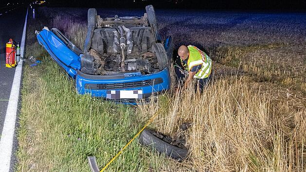 Gro&szlig;garnstadt: Autofahrerin lebensgef&auml;hrlich verletzt