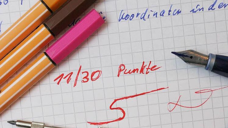 Für ein Schulsystem ohne Noten spricht sich der Neudrossenfelder Kinderarzt und Kinderkardiologe Gerald Hofner aus. Symbolbild: dpa