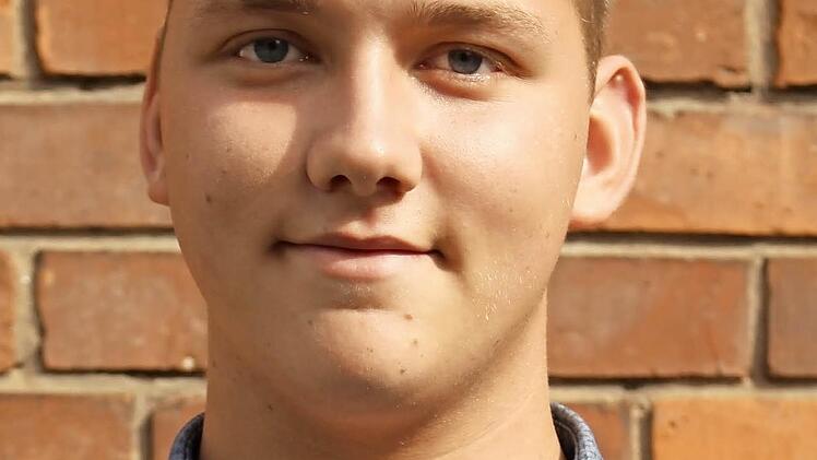 Henri Hofmann, 17 Jahre aus Haßfurt: Der 17-Jährige ist in Haßfurt auf die Realschule gegangen und hat dort seinen Abschluss gemacht. Er ist der einzige Gärtner, den das Landratsamt dieses Jahr einstellt. "Ich bin gerne draußen und wollte in Richtung Handwerk gehen", erzählt der Haßfurter.