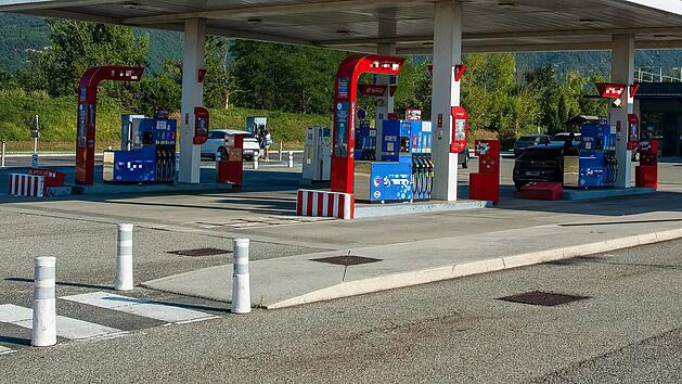Rastplatz, Rastst&auml;tte, Autohof, Autobahn, Tankstelle