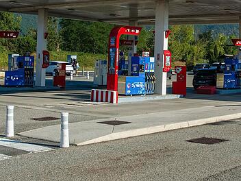 Rastplatz, Rastst&auml;tte, Autohof, Autobahn, Tankstelle