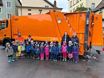 Gaustadt: Kindergartenkinder als Müll-Detektive unterwegs - sammeln, sortieren und Co.