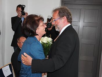 Sie freuen sich auf die Zeit nach der Amtszeit: Dora und Reinhardt Glauber.  Foto: Roepert