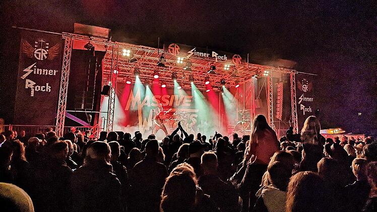 Im vergangenen Jahr trumpfte das Sinner Rock mit Bands wie Massive Wagons und Subway To Sally auf. Auch diesmal kann sich das Line-up wieder sehen lassen.