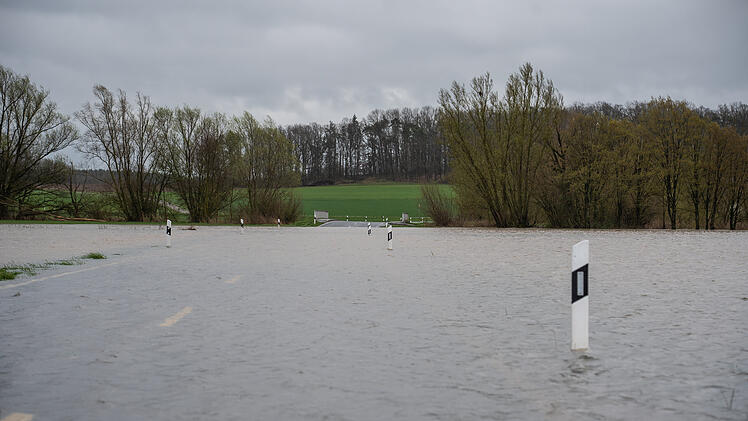 Hochwasser in Höchstadt: Starker Regen führt zu Überschwemmungen