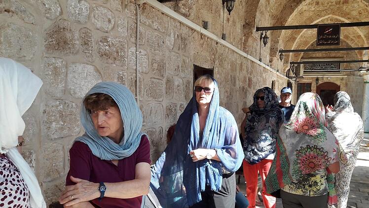Zum 20-jährigen Bestehen der Partnerschaft reisten 45 Vertreter des Landkreises Bad Kissingen nach Tamar in Israel und schauten sich dabei natürlich auch Land und Leute an.Hartmut Hessel