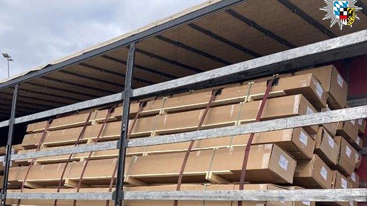 Nürnberg: Verkehrsteilnehmer macht bedrohliche Beobachtung auf A6 - Polizei greift sofort ein