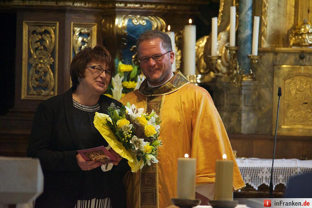 Nach einjähriger Kirchensanierung: Hannberg feiert die Wiedereröffnung der Wehrkirche der Pfarrei Geburt Mariens Hannberg