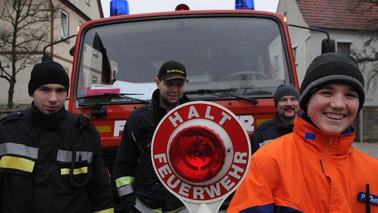 Die örtliche Feuerwehr sorgte für die Sicherheit.