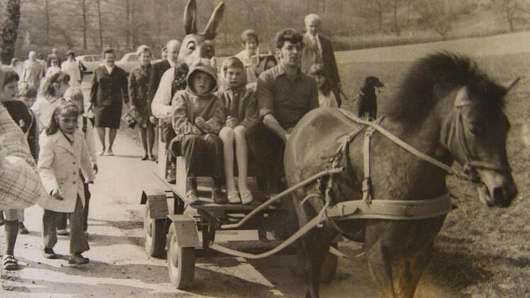 Die Osterhasenaktion auf der Hahnsreuth war als Werbeaktion gedacht.