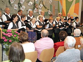 Der Gesangverein Mittelehrenbach wusste sein Publikum zu begeistern.  Fotos: Franz Galster