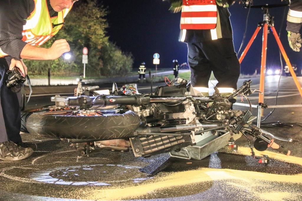 Schwerer Unfall bei Schweinfurt: 16-Jähriger lebensgefährlich verletzt