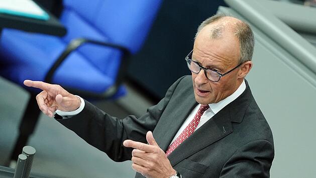 Generaldebatte zum Haushalt 2025 im Bundestag