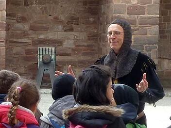 Kulmbach: Stadt bietet Ritter-Führungen für Kinder an - mit Schatzsuche und Preisen