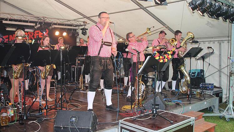 Weitere Impressionen vom Mitwitzer Schlossparkfest  Foto: Herbert Fischer